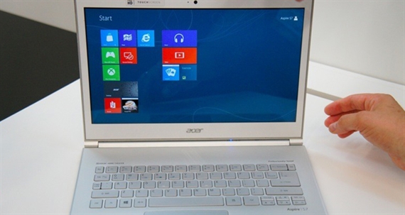 Acer dẫn đầu xu hướng màn hình cảm ứng