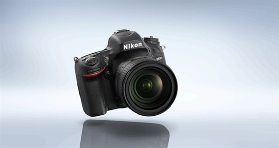 Nikon D610 máy ảnh số full-frame giá hấp dẫn