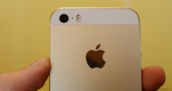iPhone 5S rồng vàng giá 88 triệu