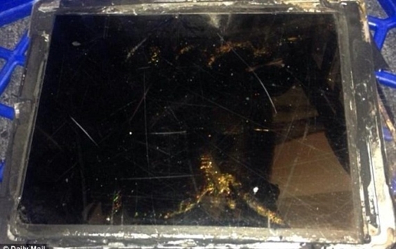 iPad Air phát nổ tại cửa hàng trưng bày Vodafone