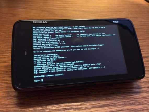 Nokia N900 “đồ cổ” có thể chạy được iOS