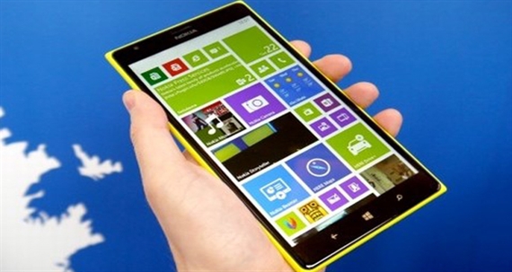 5 smartphone cỡ lớn tốt nhất 2013