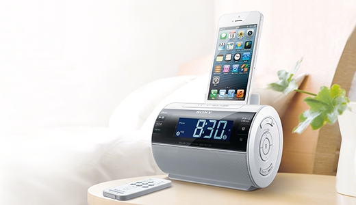 Loa đa năng tích hợp với iPhone 5