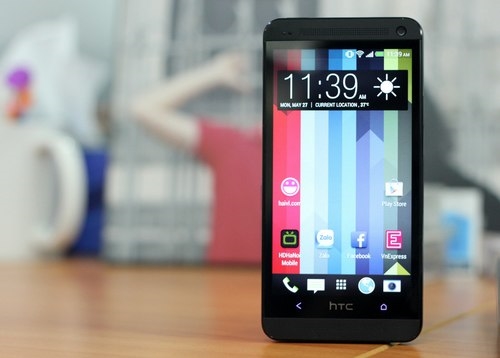HTC dùng phablet T6 cạnh tranh Galaxy Note