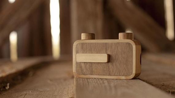 Máy ảnh ONDU bằng gỗ hàng hiếm
