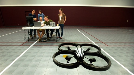 Công nghệ robot đọc ý nghĩ con người