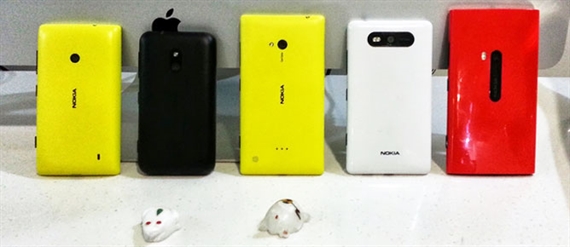 Windows Phone chậm tiến, Nokia chán nản