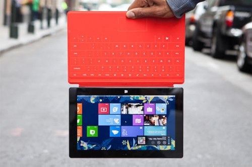 Tablet Surface RT giảm 150 USD vẫn ế