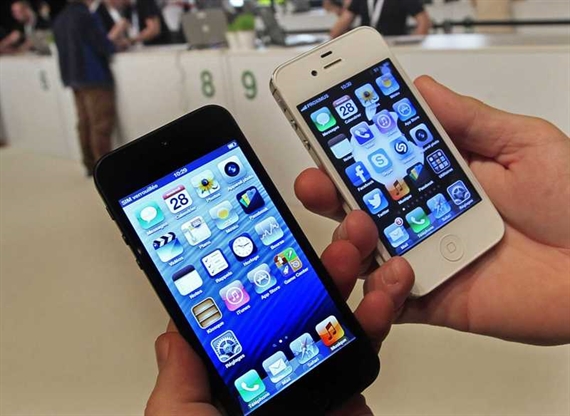 Apple cho đổi iPhone cũ lấy iPhone 5S