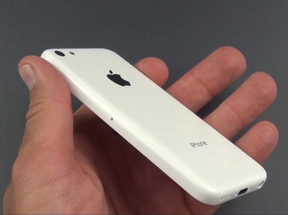 Sức mua iPhone 5C vẫn chưa tăng nhiệt