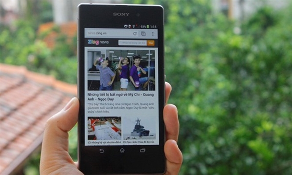 Soi kết cấu Sony Xperia Z1