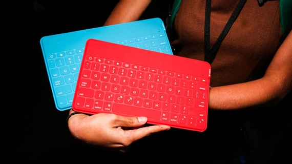 Bàn phím không dây mỏng nhẹ lý tưởng cho mọi tablet