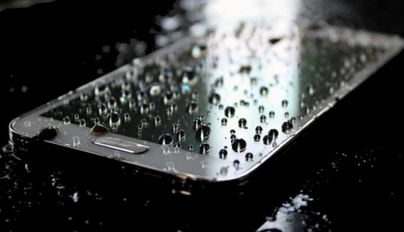 Công nghệ sạc pin smartphone từ nước